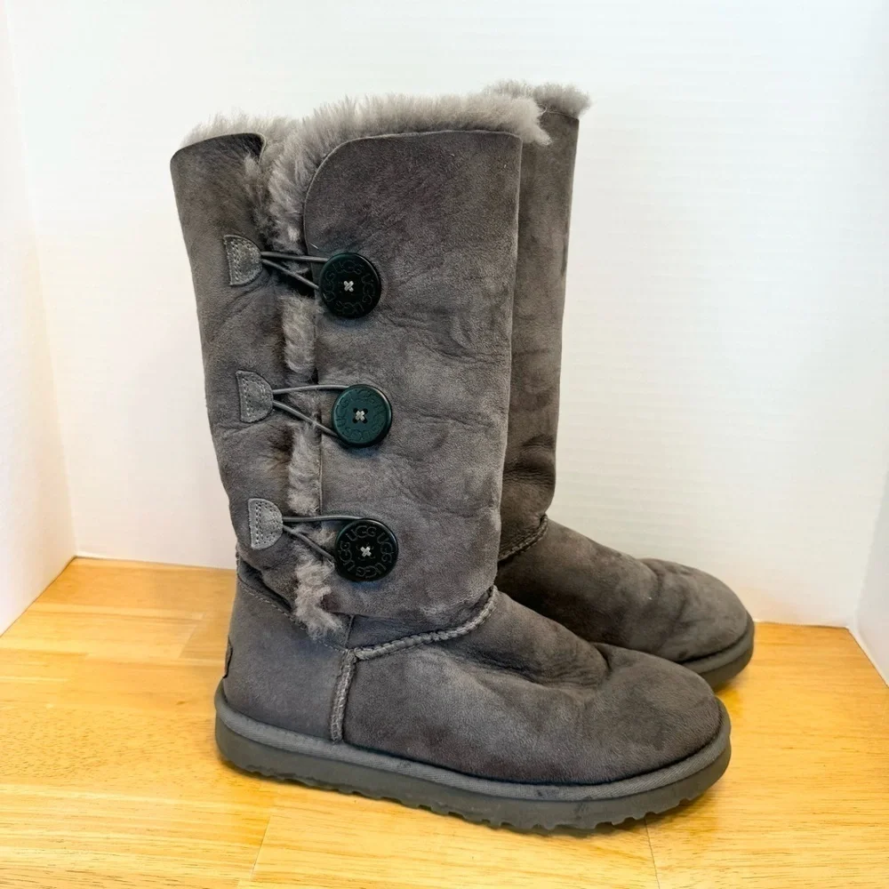 Bailey Button Triplet II Boot Size 7